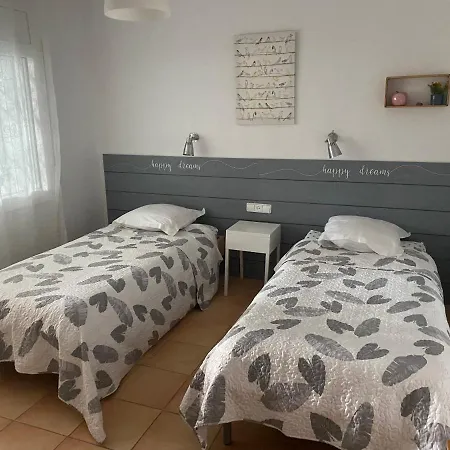 Casa Anna - Climatisé, 2 Chambres, 50 M Plage, Terrasse 16m2, Wifi